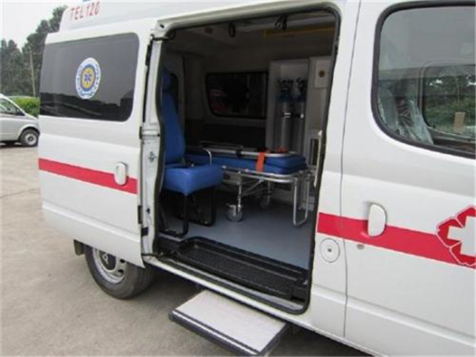 左权救护车出租服务案例7